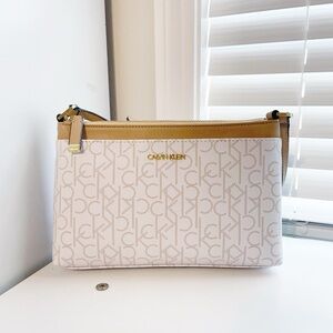 Calvin Klein Cream & Tan Logo-Print Crossbody Bag